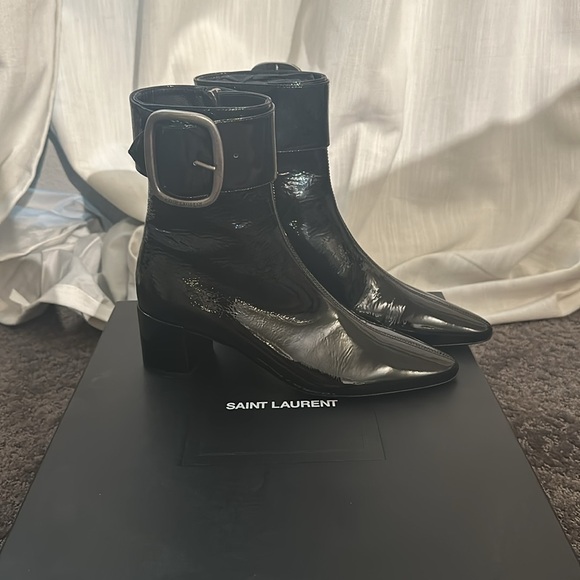 SAINT LAURENT LOW HEEL BOOTIES - Picture 3 of 10